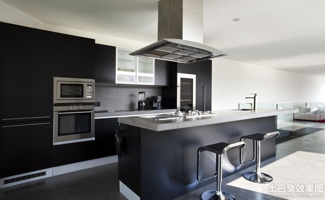 現(xiàn)代廚房不銹鋼臺(tái)面的專業(yè)設(shè)計(jì) 從簡約到整體櫥柜的全面解析