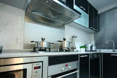 油煙機(jī)噪音標(biāo)準(zhǔn)解讀與廚房專業(yè)設(shè)計(jì)指南